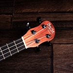 Barnes & Mullins BMUK7CE Ukulele Concert Electro - Koa
