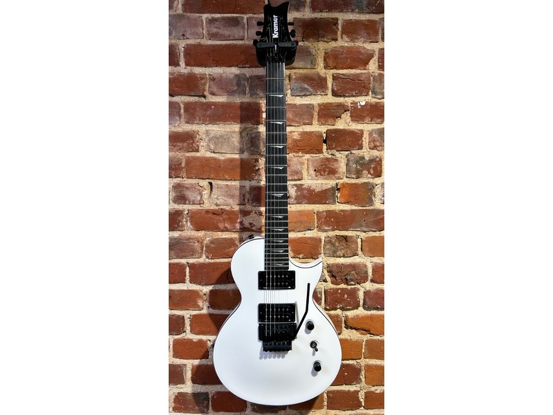 Pre Loved Kramer Assault 220 White
