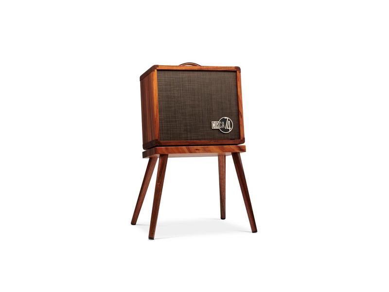Taylor Circa 74 Acoustic Guitar Amp With Stand