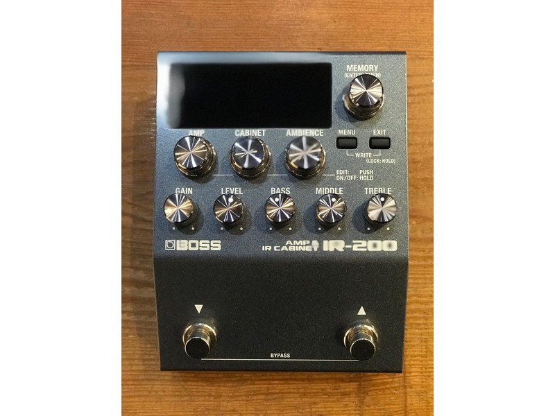 Pre Loved Boss IR-200 Amp & IR Cabinet Sim Pedal inc PSU