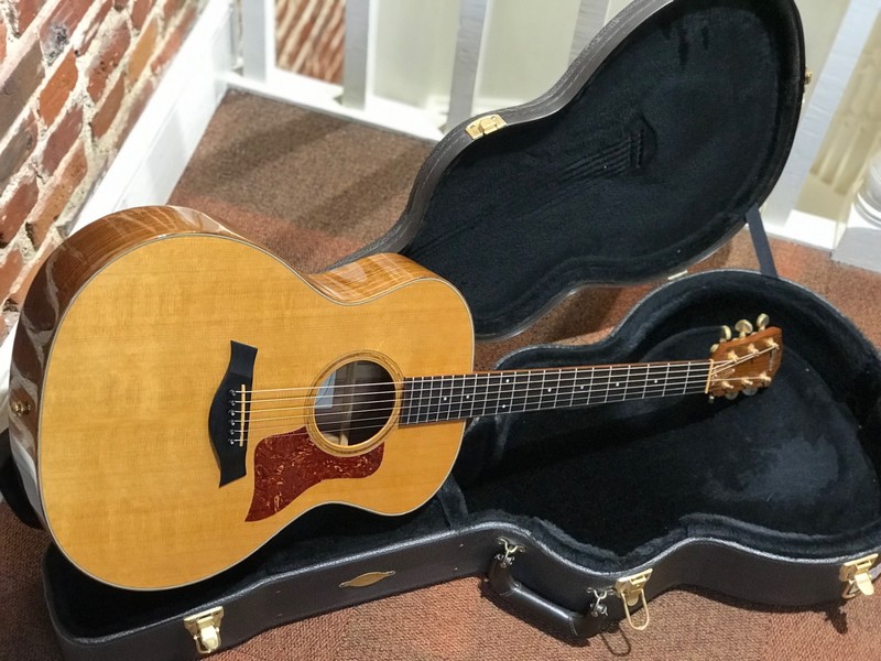 Pre Loved Taylor 714 Acoustic Guitar