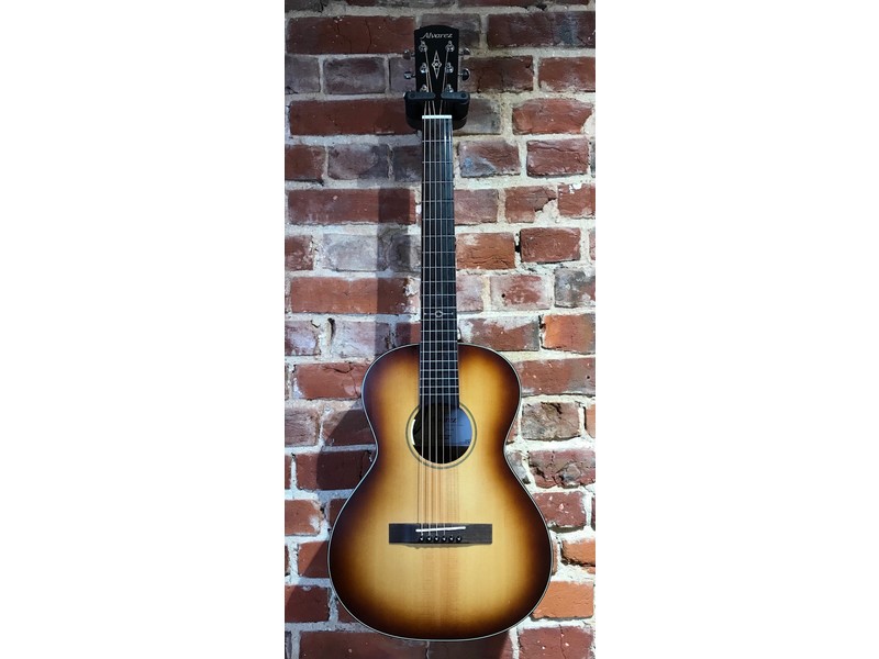 Pre Loved Alvarez Delta DeLite E Electro Acoustic inc Gig Bag