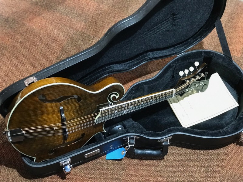 Pre Loved Eastman MD515 Mandolin inc Hard Case