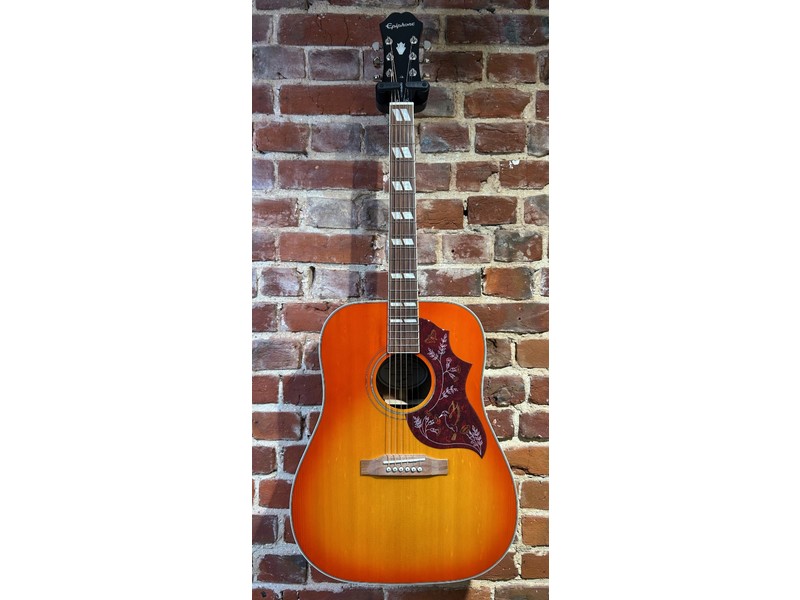 Pre Loved Epiphone Hummingbird Studio Including Hard Case