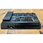 Pre Loved Roland GR-33 Guitar Synth Inc Hard Case, GK Lead & PSU