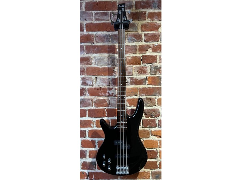 Pre Loved Ibanez GSR200L Bass Black Left Handed