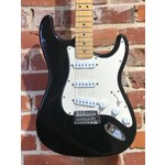 Pre Loved Fender Mexican Standard Stratocaster in Black