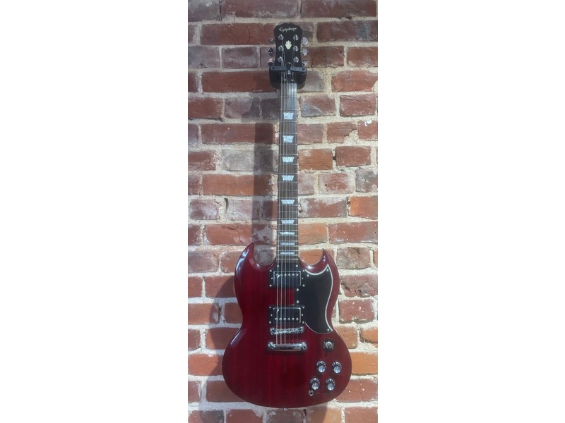 Pre Loved Epiphone SG Standard in Cherry 2004