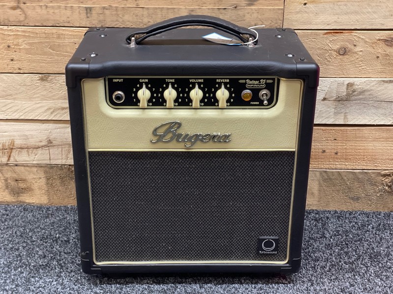 Pre Loved Bugera V5 Infinium 5W 1 x 8" Tube Combo Amp