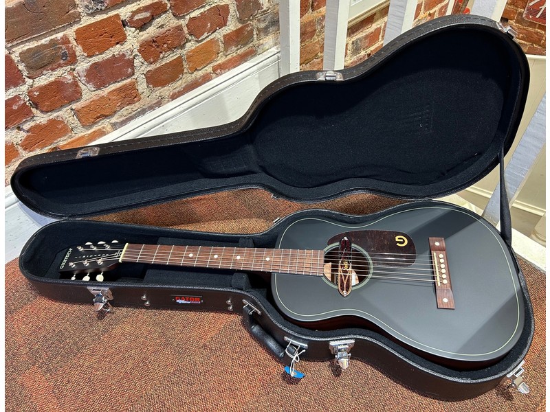 Pre Loved Gretsch Jim Dandy Deltolux Inc Hard Case