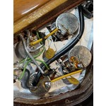 Pre Loved Gibson SG 1977 Brown Sunburst inc Case