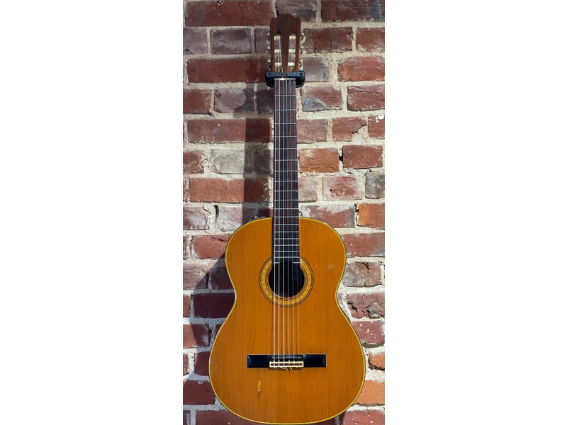 Pre Loved Takamine EC132S Classical Guitar (No Battery Compartment)
