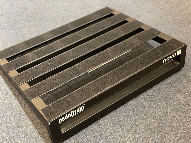 Pre Loved Pedaltrain Novo 18 Pedal Board (No Bag)