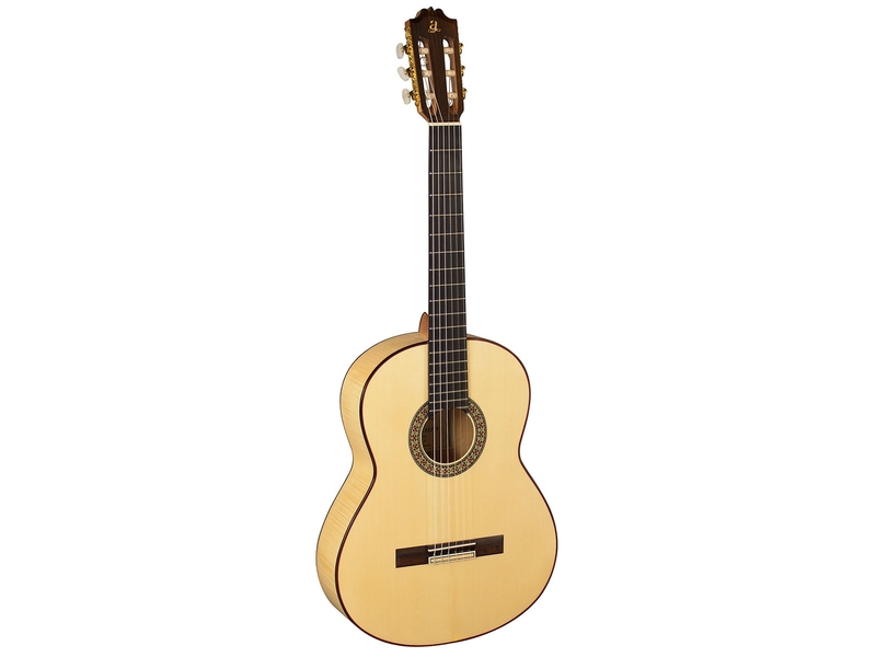 Admira F4 Flamenco Classical Guitar