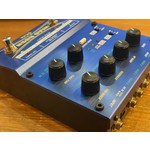 Pre Loved Akai E2 Headrush Delay Looper Inc PSU