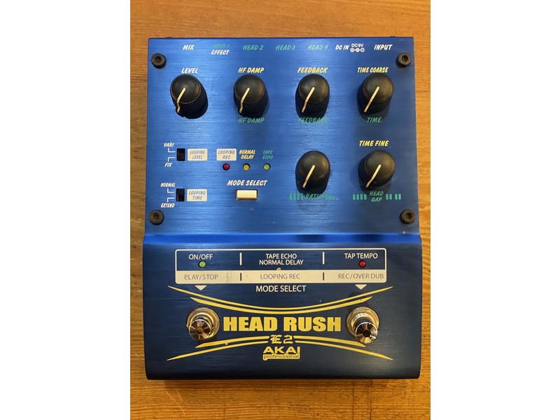 Pre Loved Akai E2 Headrush Delay Looper Inc PSU