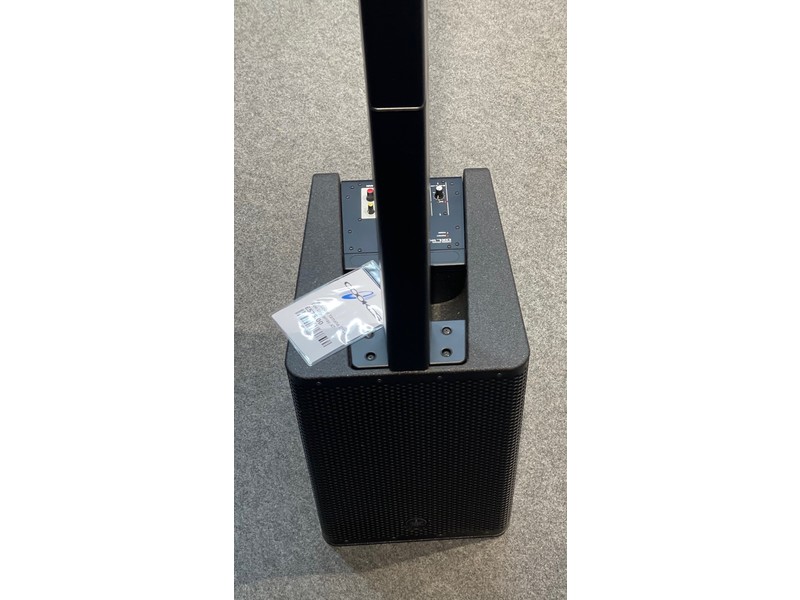 Pre Loved Yamaha DXL1K 1kw Line Array with Bag