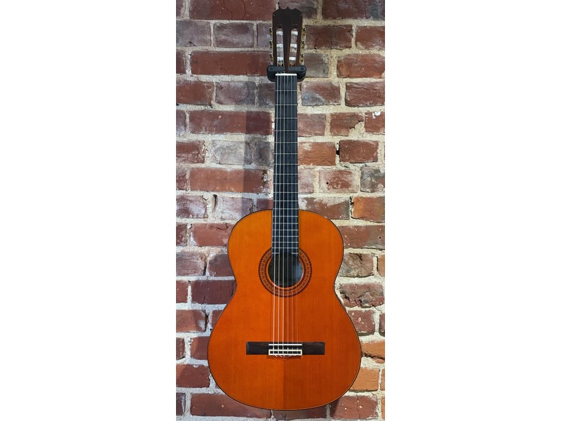 Pre Loved Yoshima Classical Guitar Made in Japan inc Hard Case