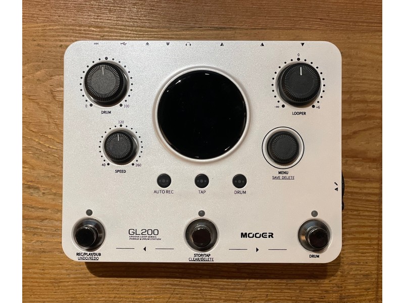 Mooer GL200 Groove Loop Series Phrase and Drum Station Looper Pedal