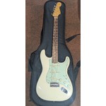 Pre Loved Fender Vintera 60s Stratocaster Modified Olympic White