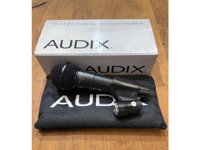 Pre Loved Audix OM11 Dynamic Vocal Mic