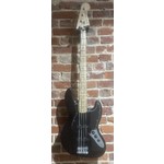 Pre Loved Squier Affinity Jazz Bass Black
