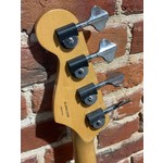 Pre Loved Fender American Deluxe Jazz Bass Sunburst
