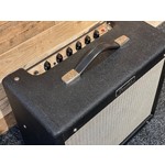 Pre Loved Fender Blues Junior Mark 1 15-Watt 1x12" Guitar Combo (2)
