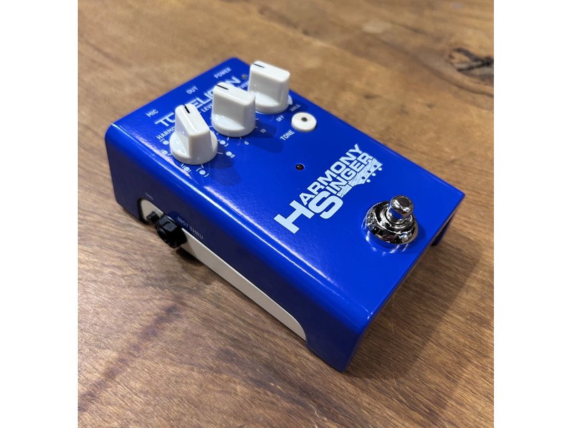 Pre Loved TC Helicon Harmony Singer 2