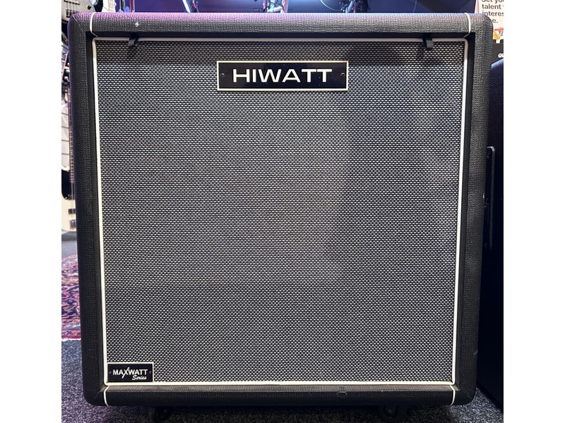 Pre Loved Hiwatt B115 Bass Cabinet
