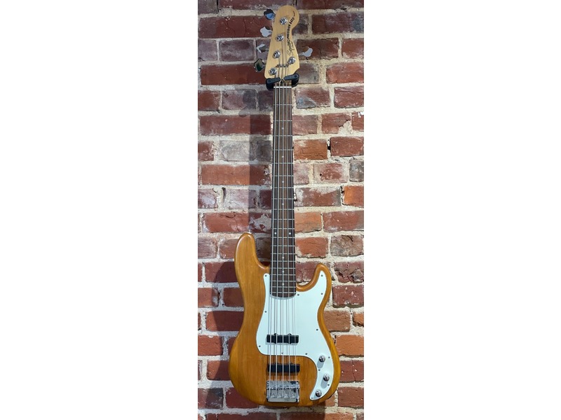 Pre Loved Squier Standard 5-String P-Bass Stripped Inc Bag