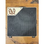 Pre Loved Victory Duchess Lunchbox LB 112 Cab