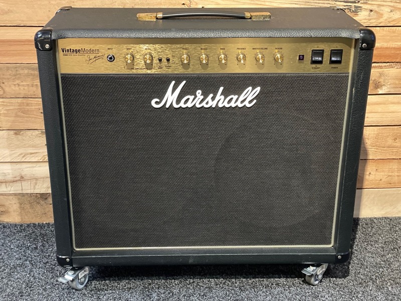 Pre Loved Marshall 2266C Vintage Modern Combo Inc Footswitch