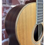Pre Loved Larrivee L-03R Inc Hard Case